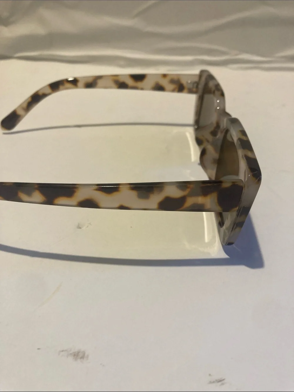 Tortoiseshell Rectangular Sunglasses - Brown Lenses